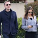 Ben Affleck And Jennifer Garner Go For A Stroll Around Their Neighborhood