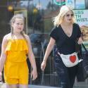 Tori Spelling Goes For An Afternoon Treat With Daughter Stella