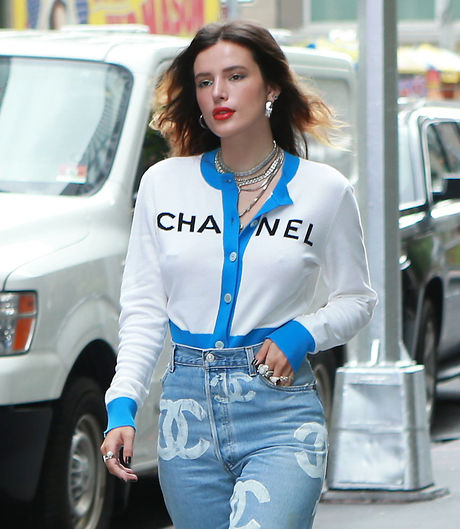 Bella Thorne Rocks Chanel Without A Bra - Photos - Entertainment