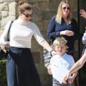 Jennifer Garner Takes The Kids To Church