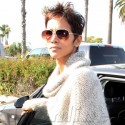 Halle Berry Steps Out For Lunch