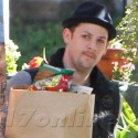 Joel Madden Heads Into Supermarket For Groceries