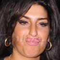 Amy Winehouse Goes On A Pub Crawl